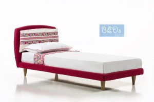 Letto imbottito per ragazze ESTHER di B&Ds